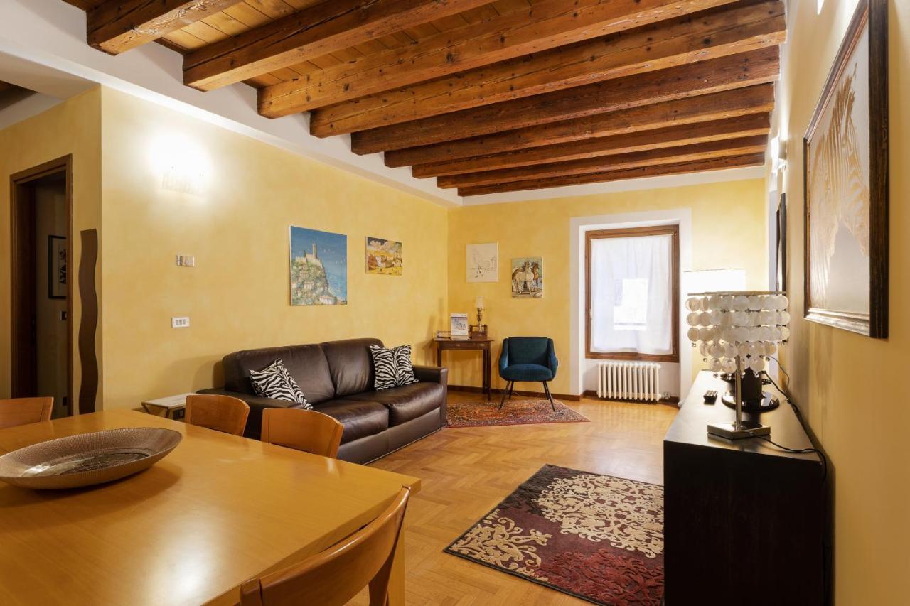 Citta Antica Charming Flat Διαμέρισμα Βερόνα Εξωτερικό φωτογραφία