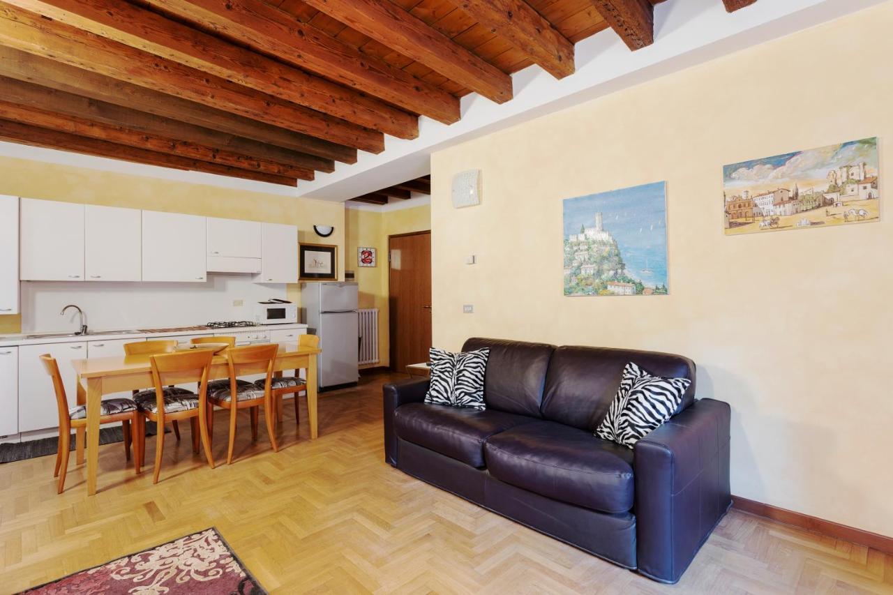 Citta Antica Charming Flat Διαμέρισμα Βερόνα Εξωτερικό φωτογραφία