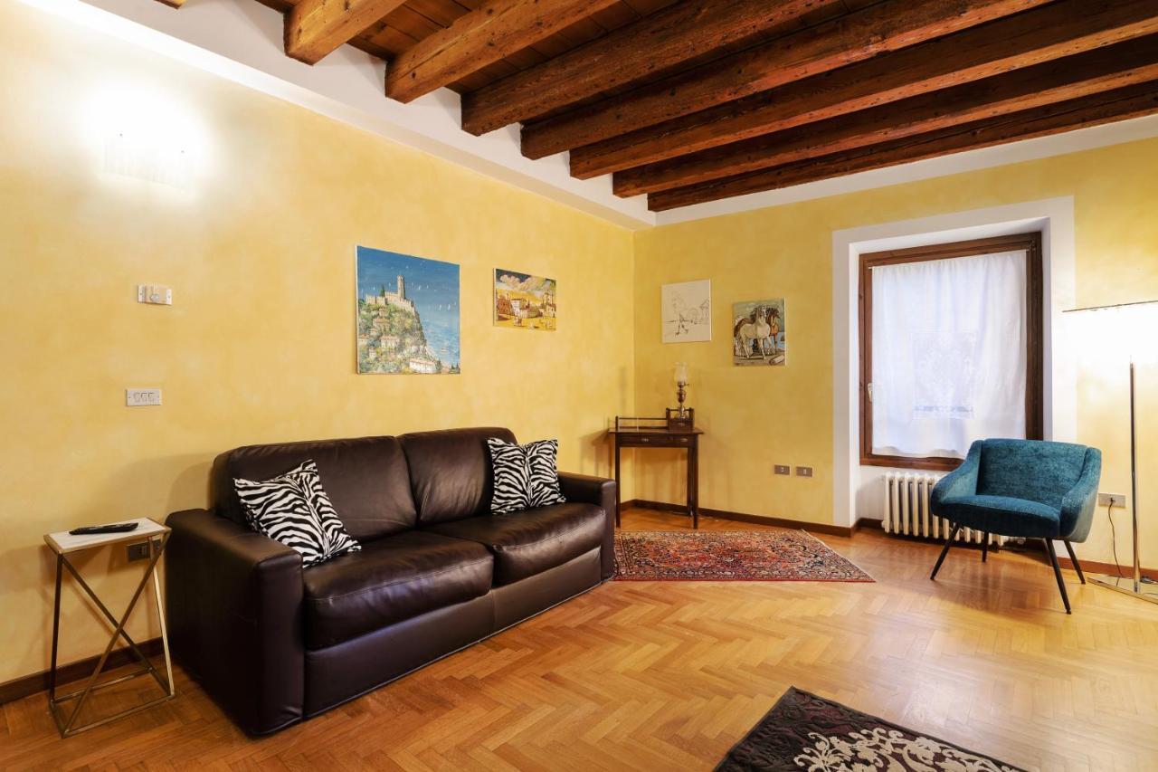 Citta Antica Charming Flat Διαμέρισμα Βερόνα Εξωτερικό φωτογραφία